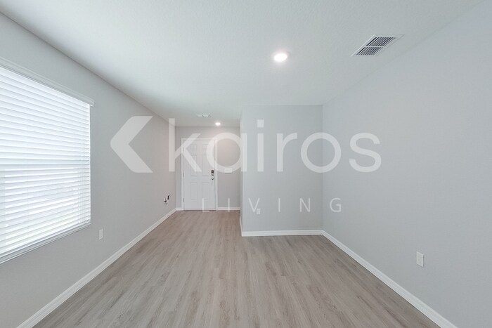 Building Photo - 8656 SW 44th Ct
