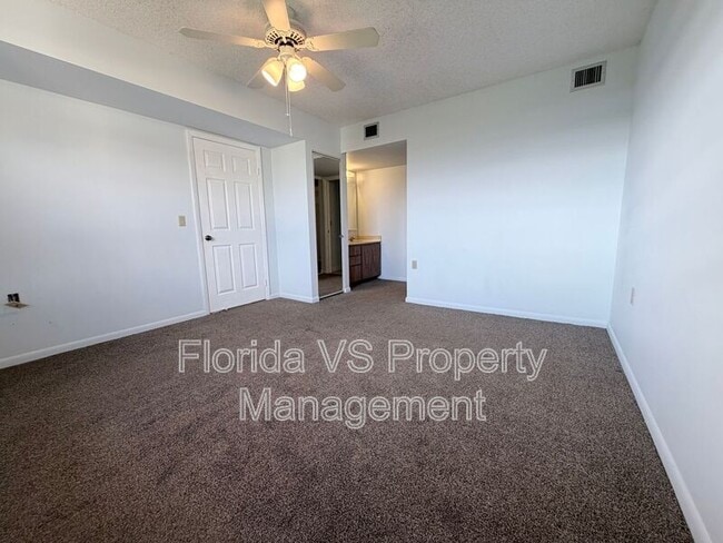 Building Photo - 3511 Village Blvd