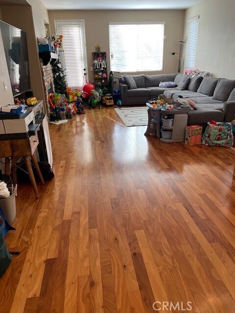 Building Photo - 34593 Princeton Dr