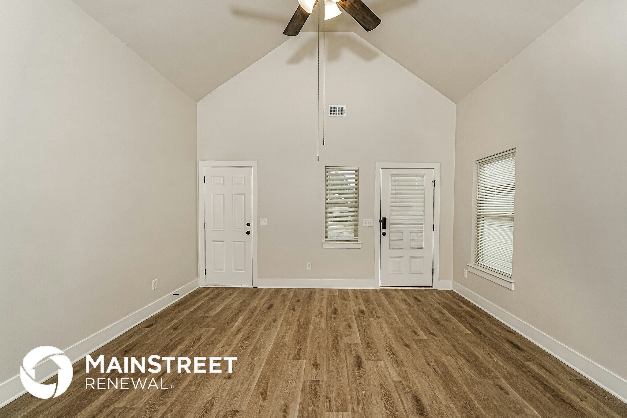 Building Photo - 915 Maple Trce