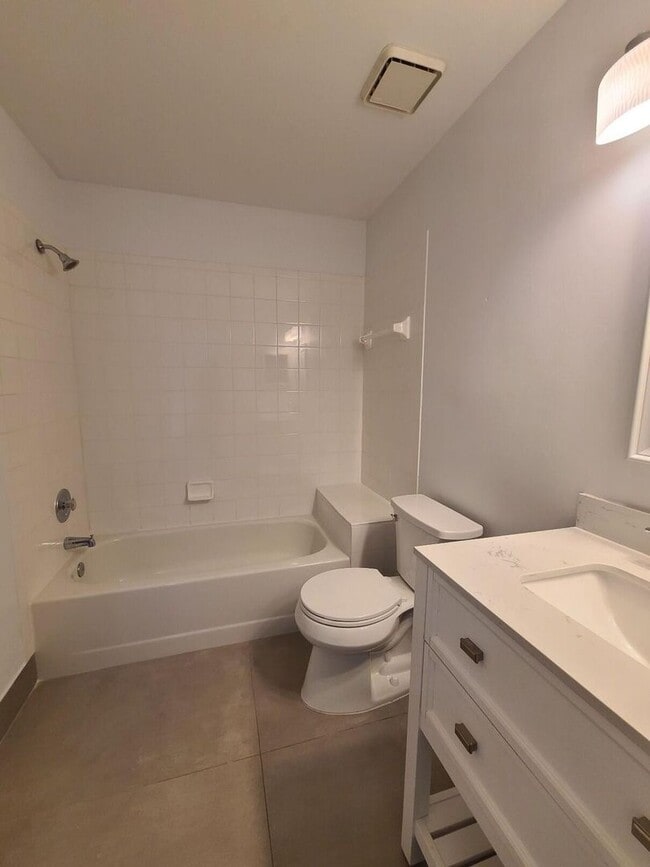 Building Photo - 3190 Leewood Terrace