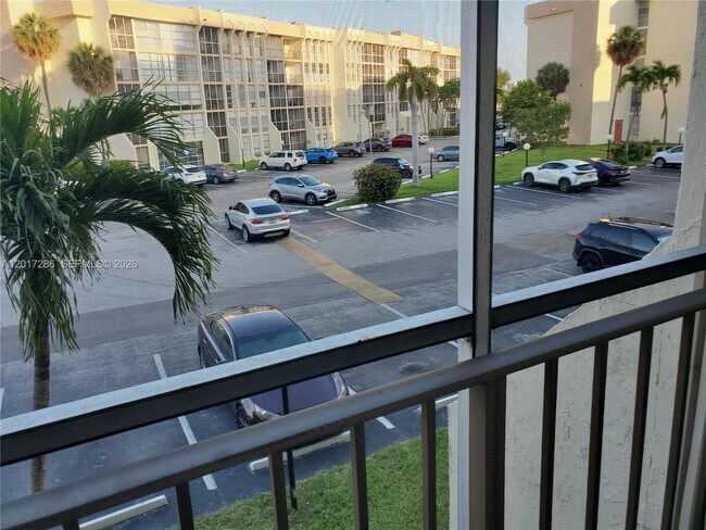 Building Photo - 501 Three Islands Boulevard