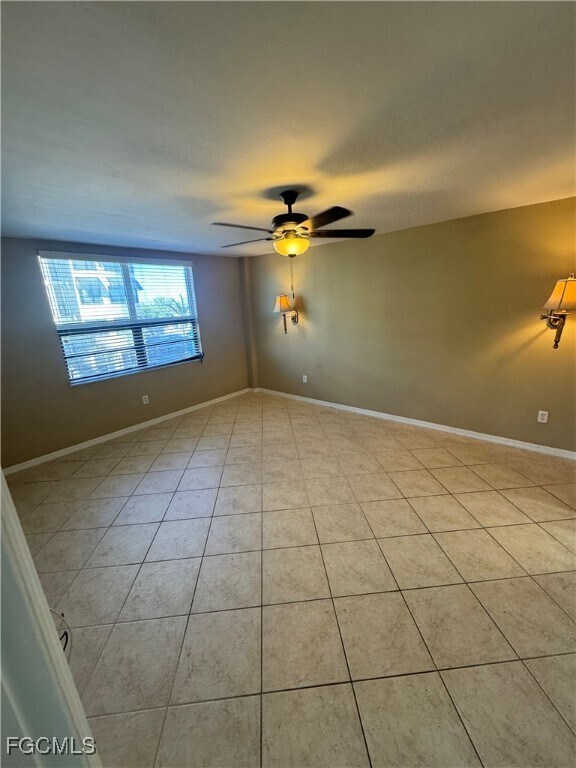 Building Photo - 4803 Sunset Ct