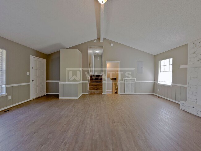 Building Photo - 3-Bed, 2-Bath Split-Level Home in Alabaster