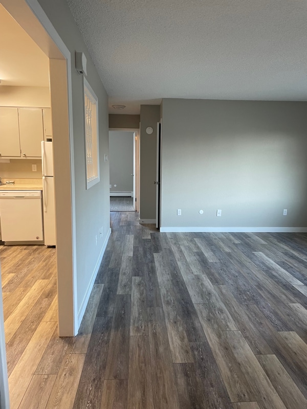 Building Photo - 1215 Walnut St