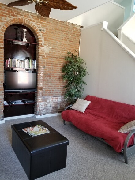 living room - 1916 S 10th St