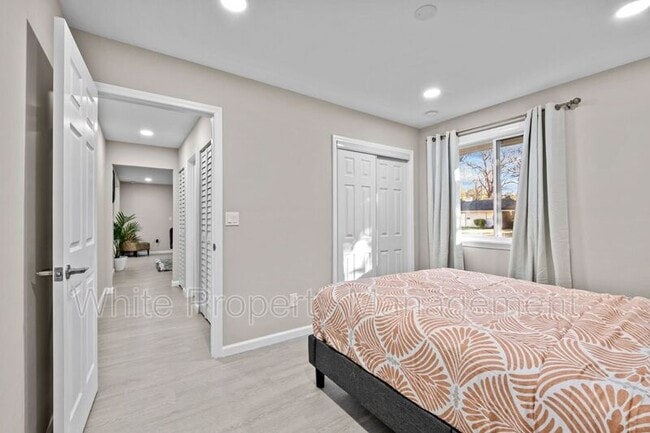 Building Photo - 2620 Englehardt St