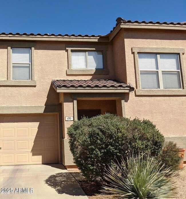 Building Photo - 7500 E Deer Valley Rd