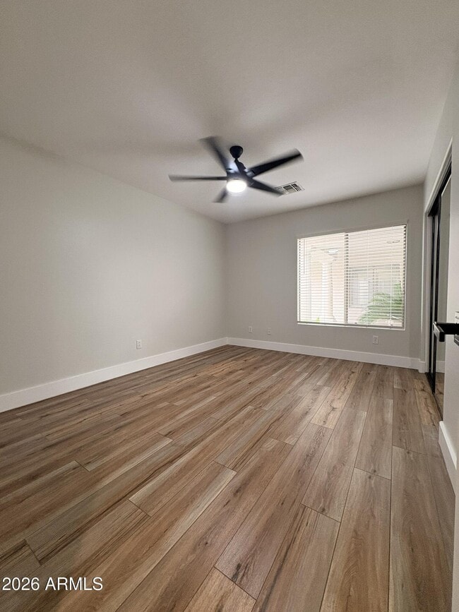 Building Photo - 13528 W Windsor Blvd