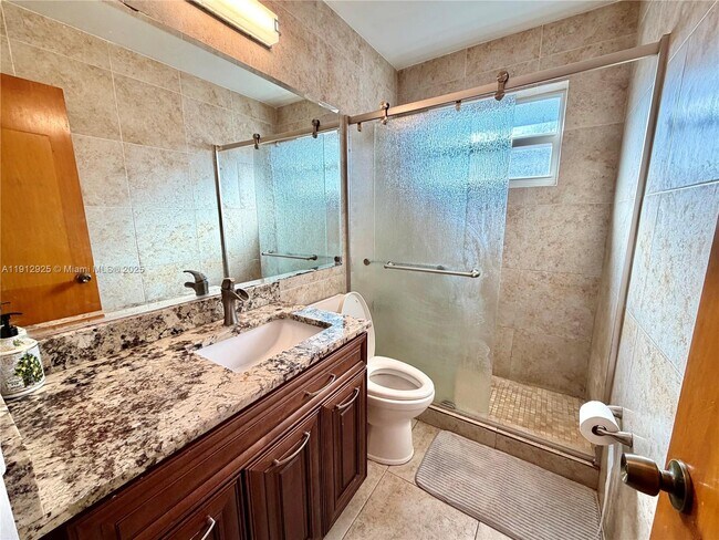 Building Photo - 45 SE 14th St