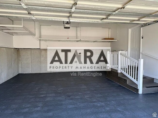 Building Photo - 941 Fremont Rd