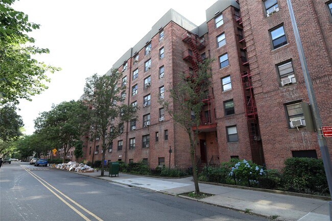 Building Photo - 34-20 78th St