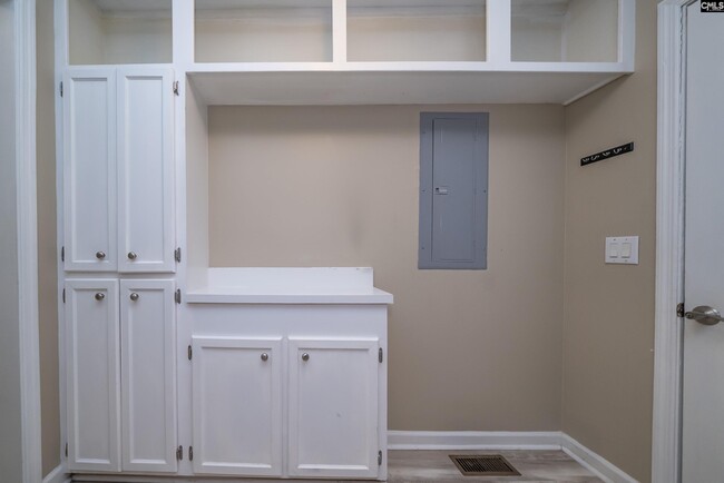 Building Photo - 105 Brook Trout Ct