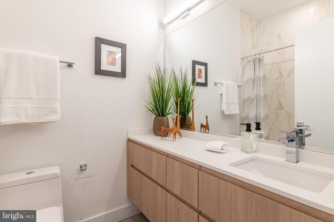 Bathroom 2 - 4017 Davis Pl NW