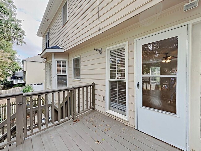 Building Photo - 1417 Emerald Pine Ct