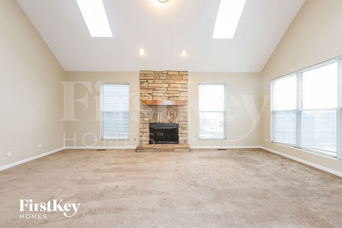 Building Photo - 454 Bluebird Dr