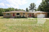 Building Photo - 3108 Ottogan St