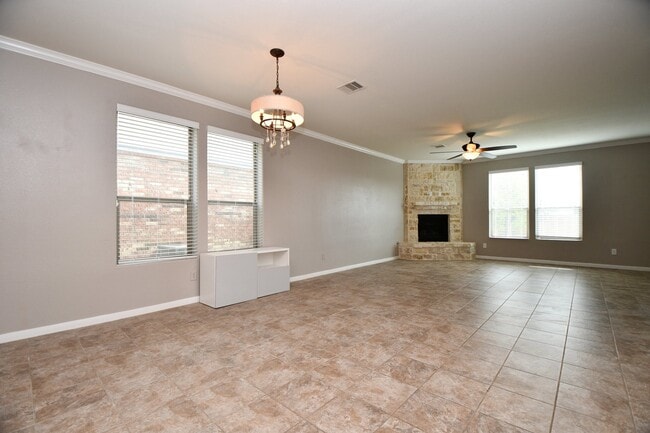 Building Photo - 20023 Linden Spruce Ln