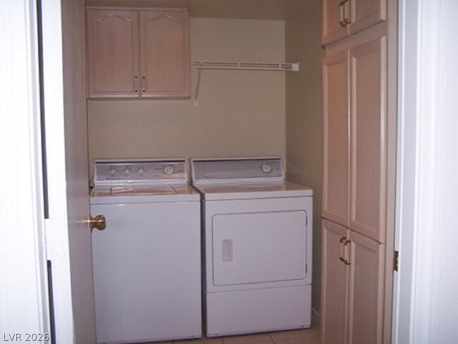 Building Photo - 9663 Gunsmith Dr