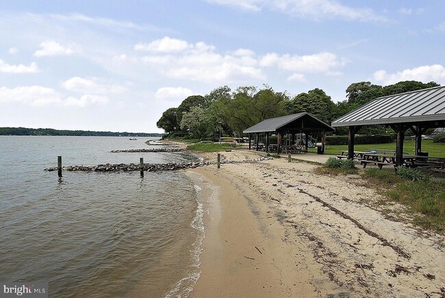Building Photo - 203 Severn River Rd