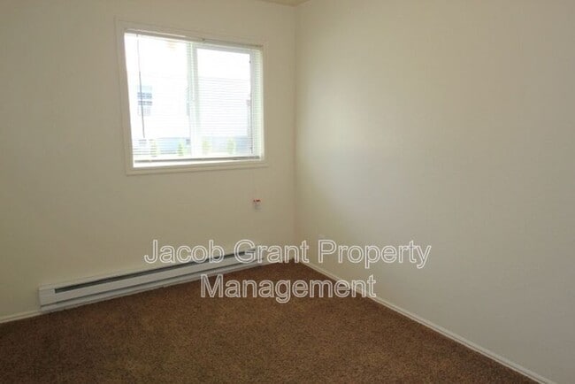 Building Photo - 965 Berryman Rd