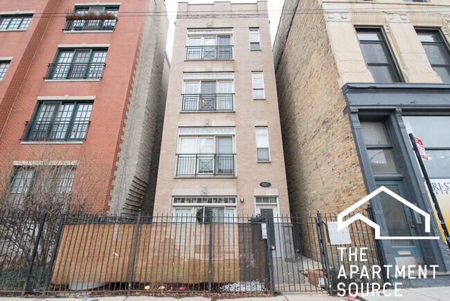Building Photo - 1627 W Grand Ave