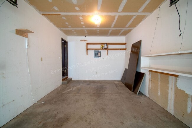 Building Photo - 3001-3003 Sumac St