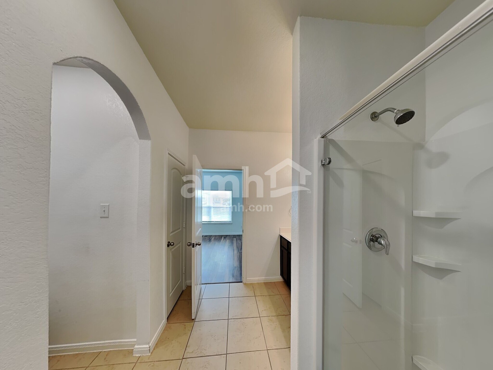 Building Photo - 12250 Commander Dr