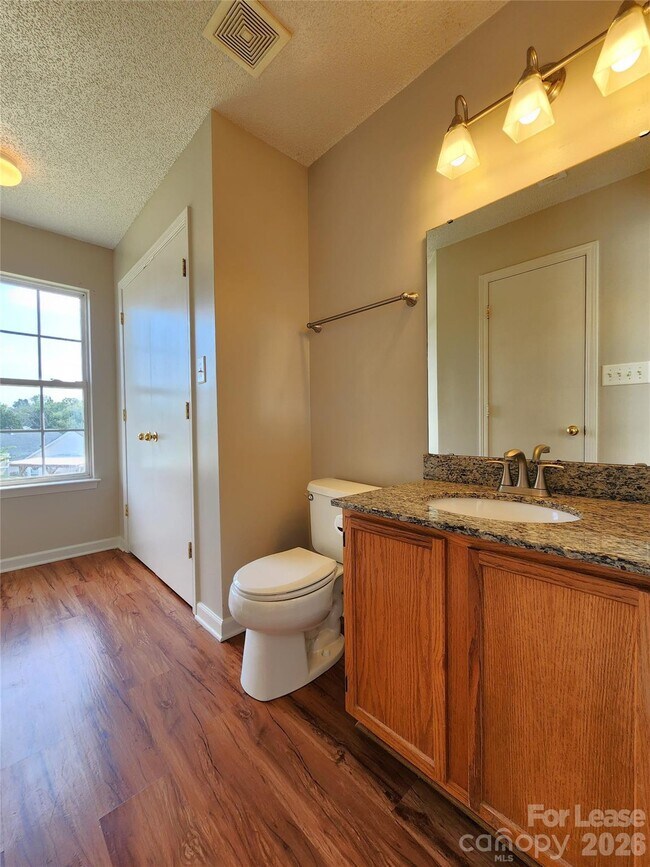 Building Photo - 3046 Talledaga Ln SW