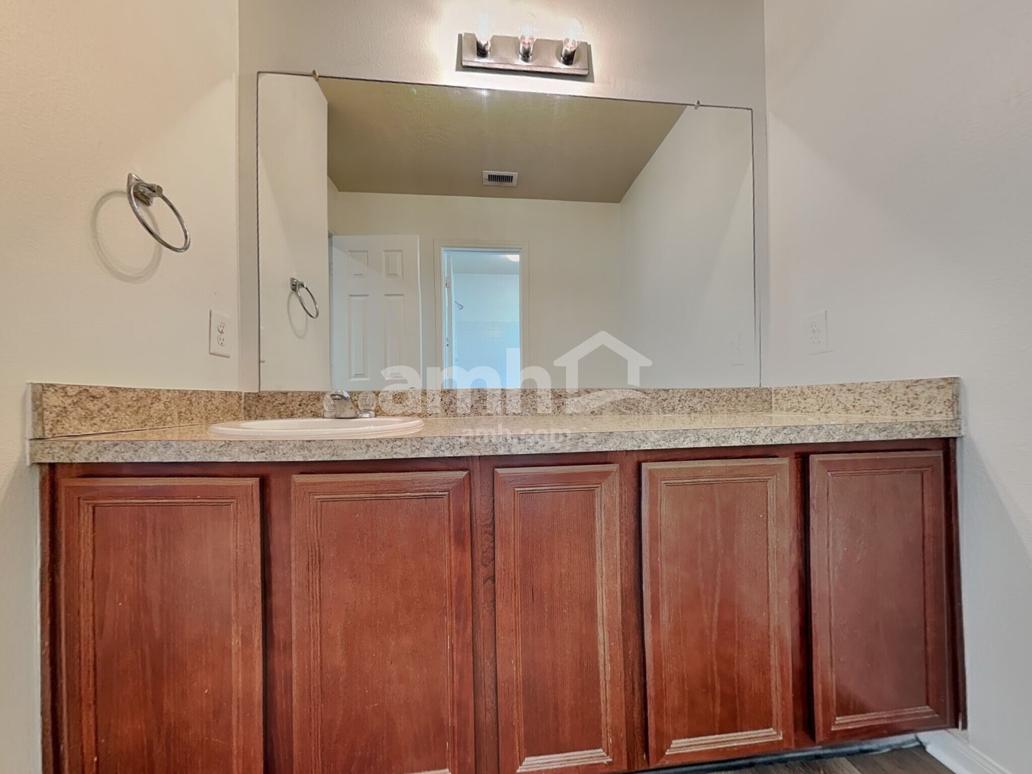 Building Photo - 3406 Maris Way