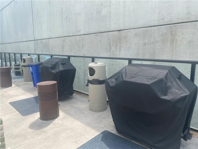 Building Photo - 1280 W Peachtree St NW