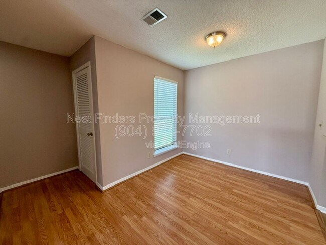 Building Photo - 10200 Belle Rive Blvd