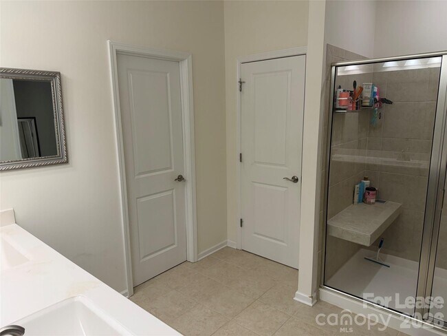 Building Photo - 4680 Courtney Crk Dr