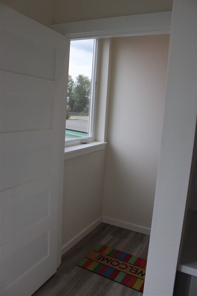 Building Photo - 2 bedroom 2 bathroom Brand  New Construction