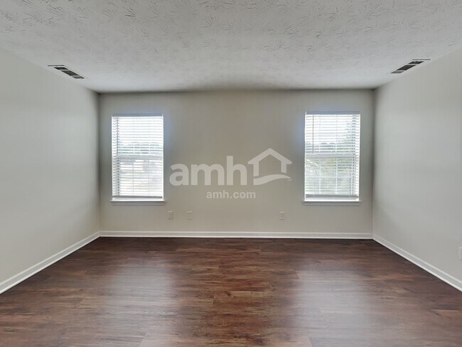 Building Photo - 3188 Bradford Pear Dr