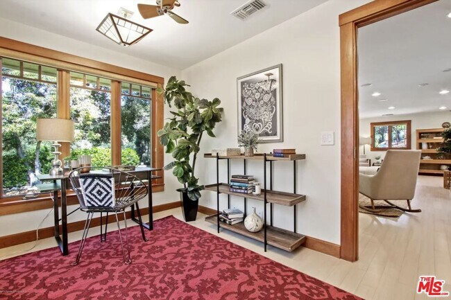 Building Photo - 130 S Arroyo Blvd