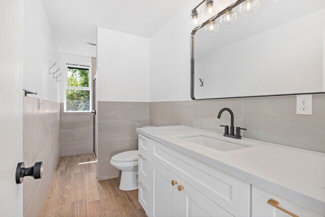 Building Photo - 24728 Marlene Way