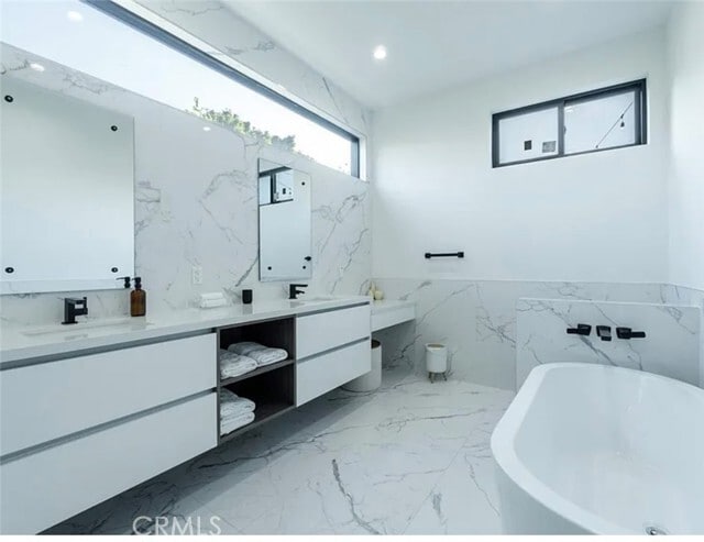 Building Photo - 12136 Clarkson Rd