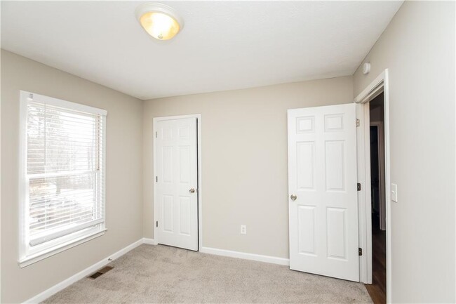 Building Photo - 108 Brandi Dr