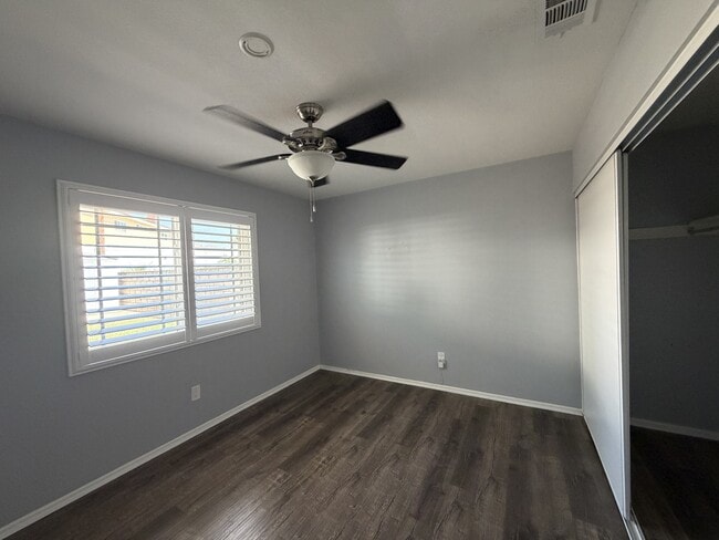 Building Photo - 12461 Vivienda Ave