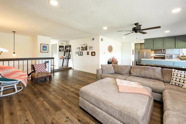 Building Photo - 6981 Caminito Perico