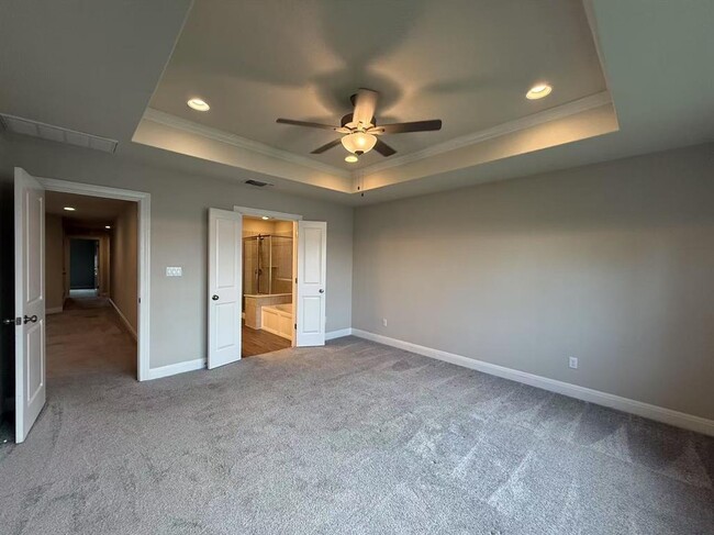 Building Photo - 16103 Windroot St