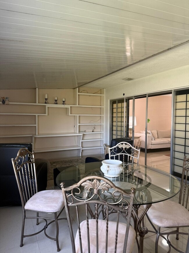 Building Photo - 5775 Fernley Dr W