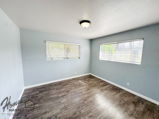 Building Photo - Homes Management 3bd, 1ba House for Rent