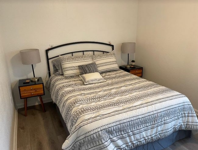 Building Photo - Furnished 2BD/1BTH