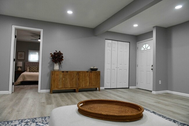 Building Photo - 1320 GA-154
