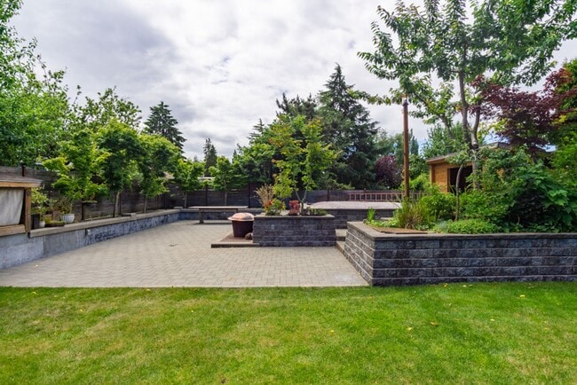 Building Photo - 3Bd/2Ba Seattle Home
