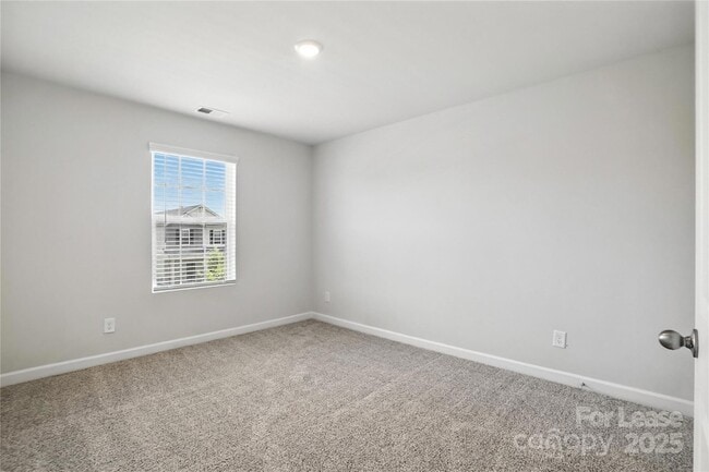 Building Photo - 125 Cedar Knoll Cir