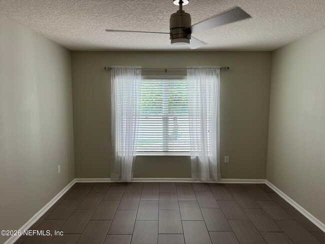 Building Photo - 95090 Timberlake Dr