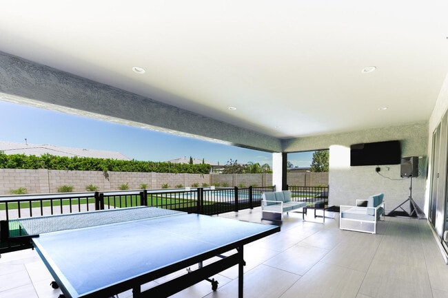 Building Photo - 23060 E Sonoqui Blvd